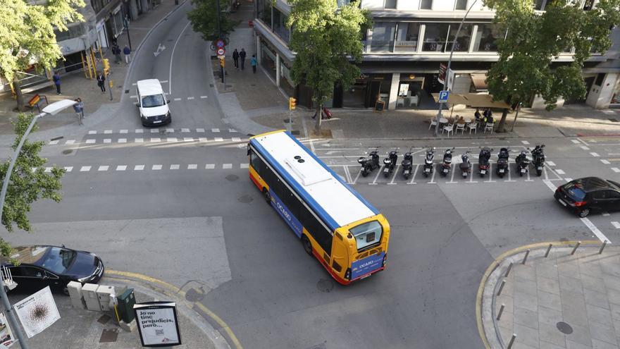 El trànsit baixa a Girona un 25,7% respecte de fa 3 anys 
i es recupera la xifra d’usuaris d’autobús