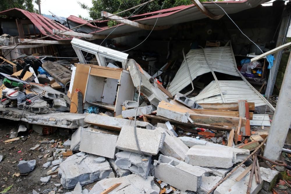 El desescombro de la zona cero deja al descubierto la devastación que causó dos muertos y arrasó una treintena de viviendas.