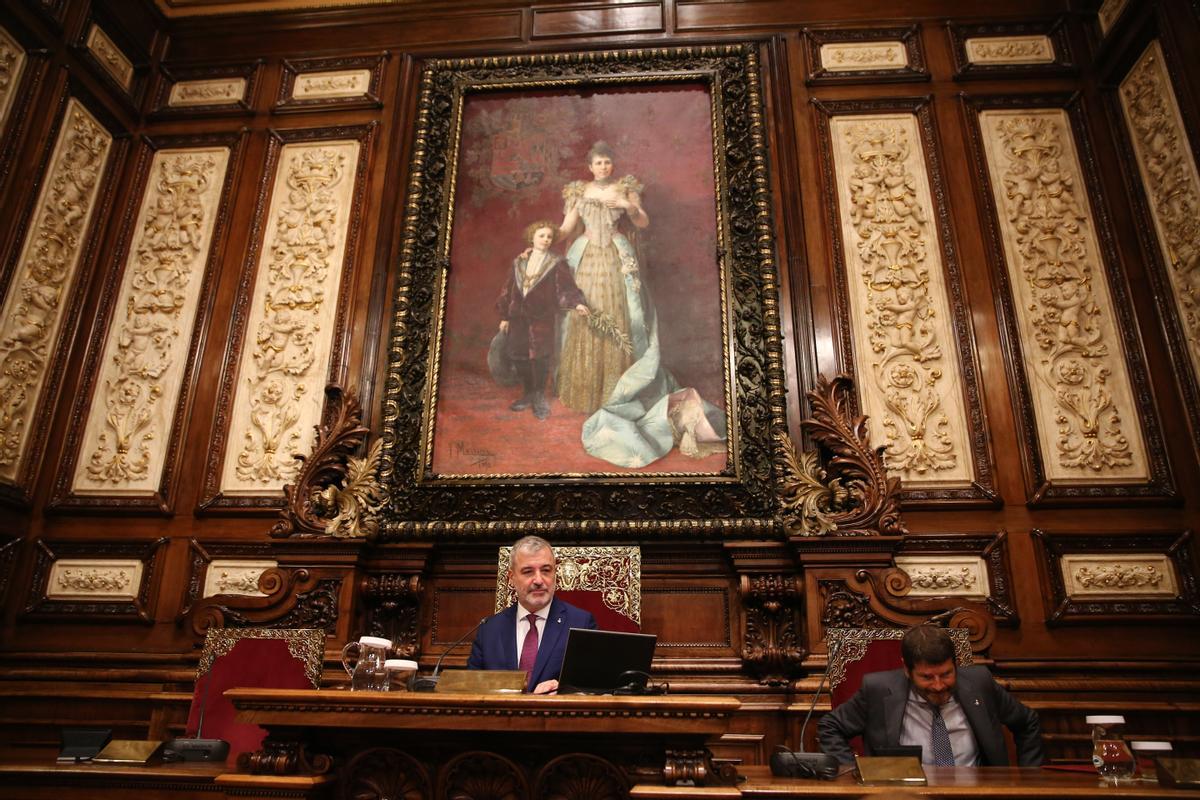 El Ayuntamiento de Barcelona ha celebrado este martes un pleno extraordinario para abrir el mandato del alcalde, Jaume Collboni.