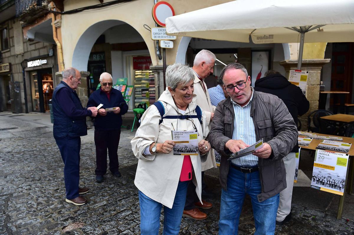Fotogalería | Comienza la movilización por las infraestructuras del norte de Cáceres