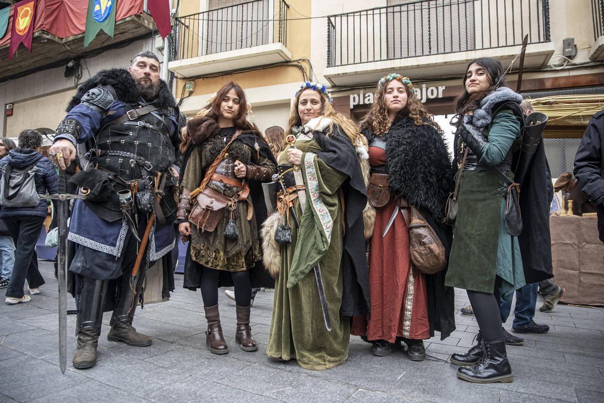 La família Aguilera, de Tona, ben guarnits per a la Fira de l'Aixada de Manresa