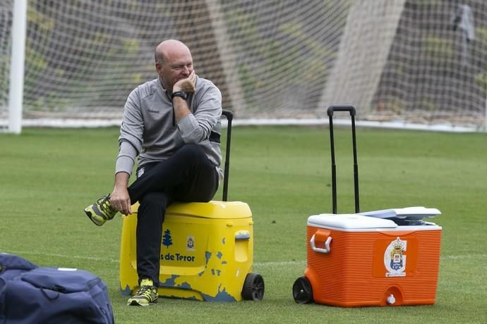 23.07.19. Las Palmas de Gran Canaria. Fútbol segunda división pretemporada 2019/20. Entrenamiento de la UD Las Palmas en Barranco Seco. Foto Quique Curbelo  | 23/07/2019 | Fotógrafo: Quique Curbelo