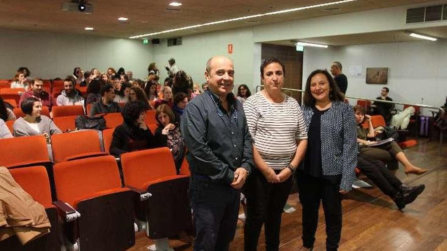 Julio Jiménez, Eva Regueiro y Carmen Verde. // Iñaki Osorio