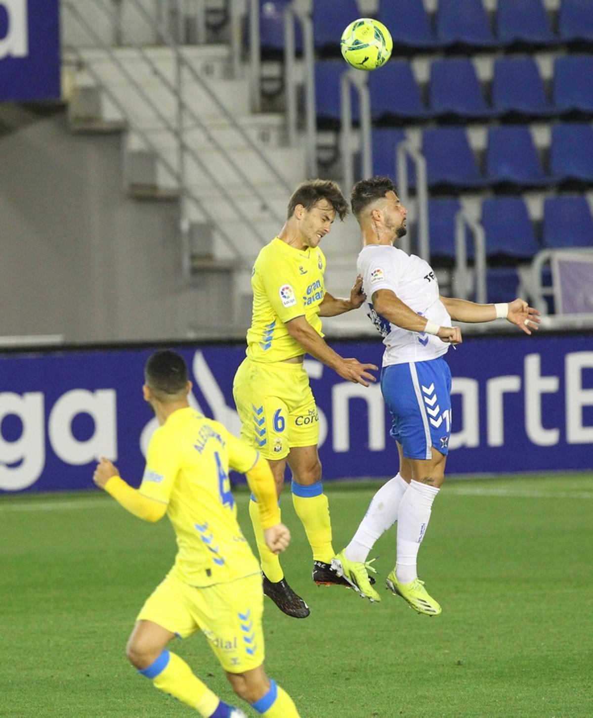 El derbi canario: CD Tenerife - UD Las Palmas