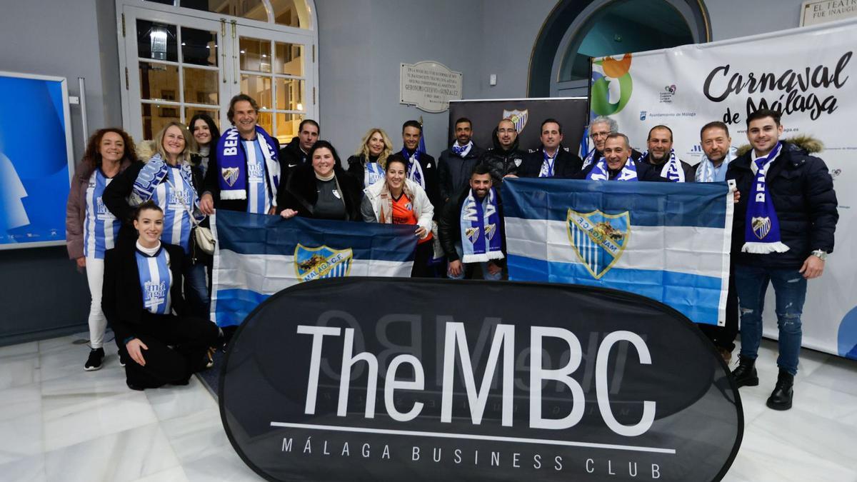 Kike Pérez, nuevo director general del Málaga CF, junto a ‘The MBC’ en el Cervantes Blanquiazul.