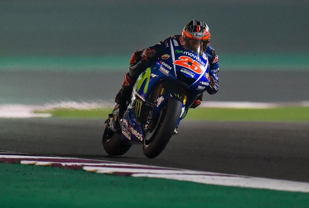 Maverick Viñales comença guanyant a Qatar