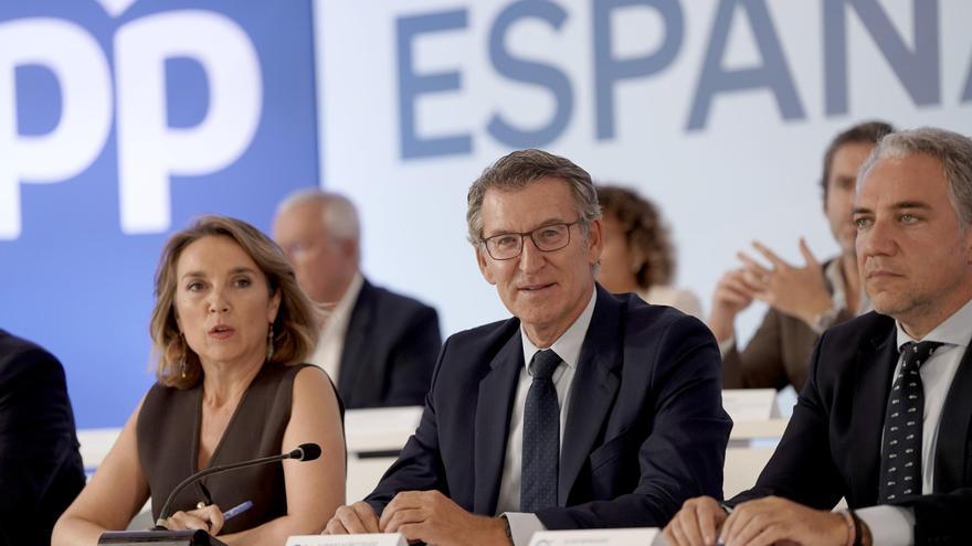 Feijóo: &quot;Ser padre o madre no puede ser una heroicidad en nuestro país&quot;