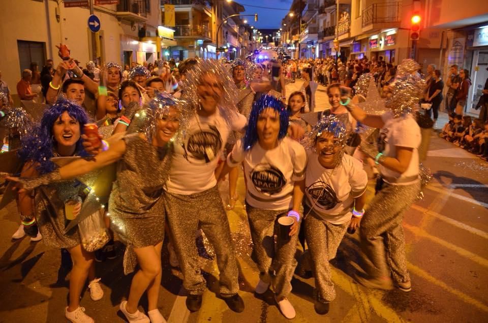 Primera Rua de Carnaval d''Estiu, a l''Escala