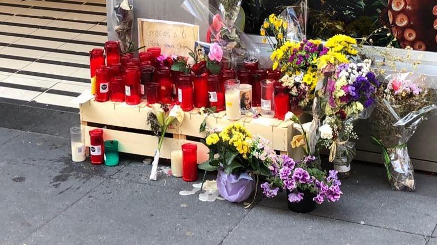 Una semana después de su muerte se multiplican los homenajes al mendigo Chema