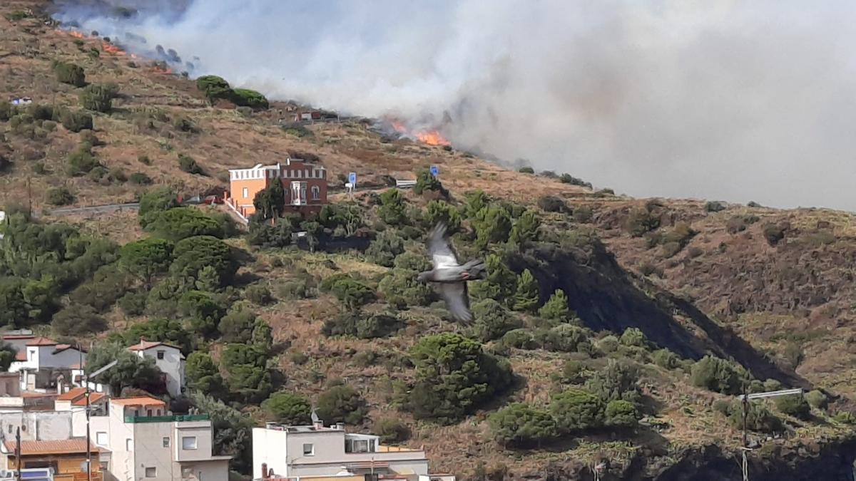 Incendi a Portbou