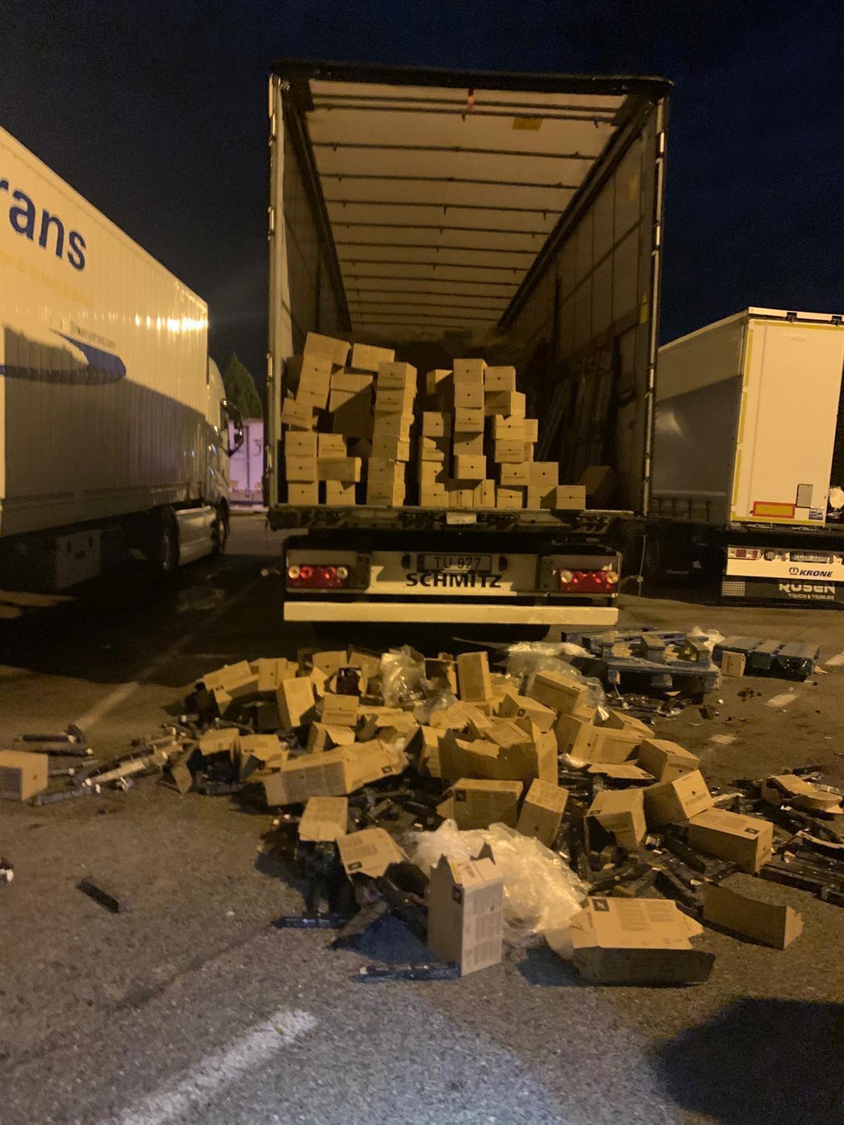 La càrrega del camió robat