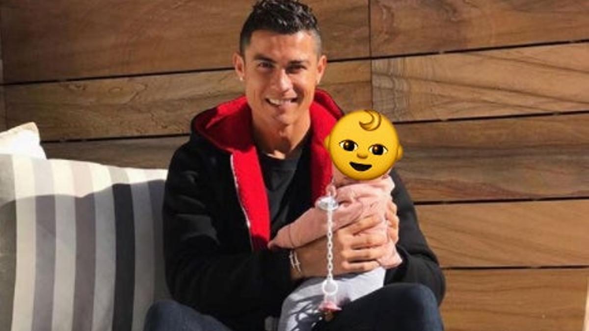 Cristiano Ronaldo con su hija Eva