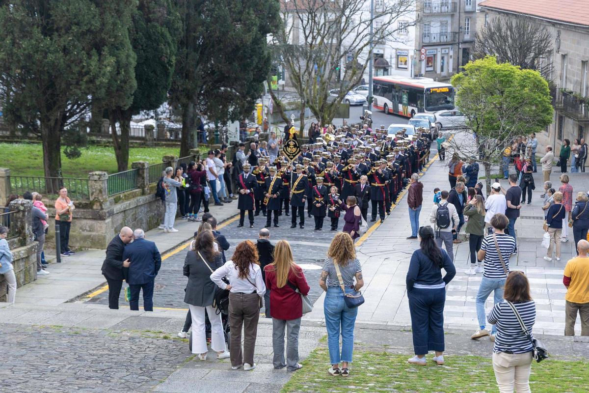 D. Víctor Suárez Gondar: "La Semana Santa de Santiago ya late en los muros de la ciudad"