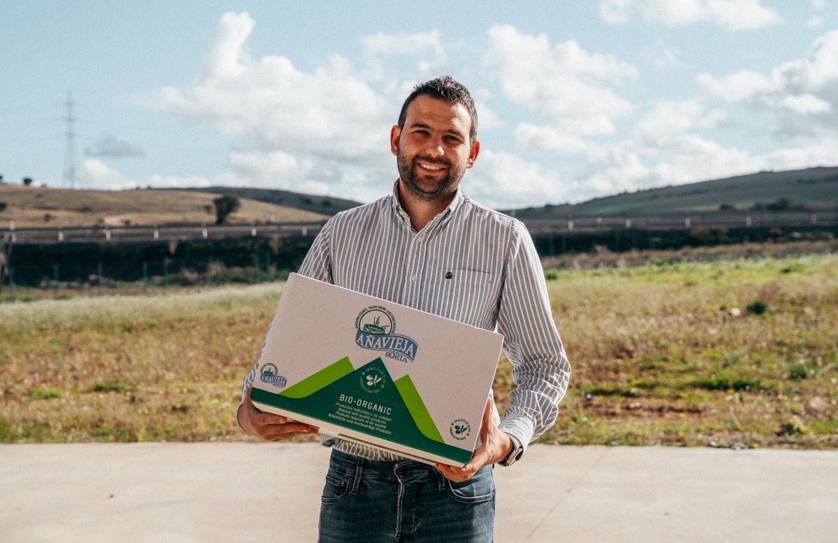 Francisco Pérez Ayuso, director de Calidad de Aperitivos Añavieja, la empresa de patatas fritas que nació de una mala cosecha.