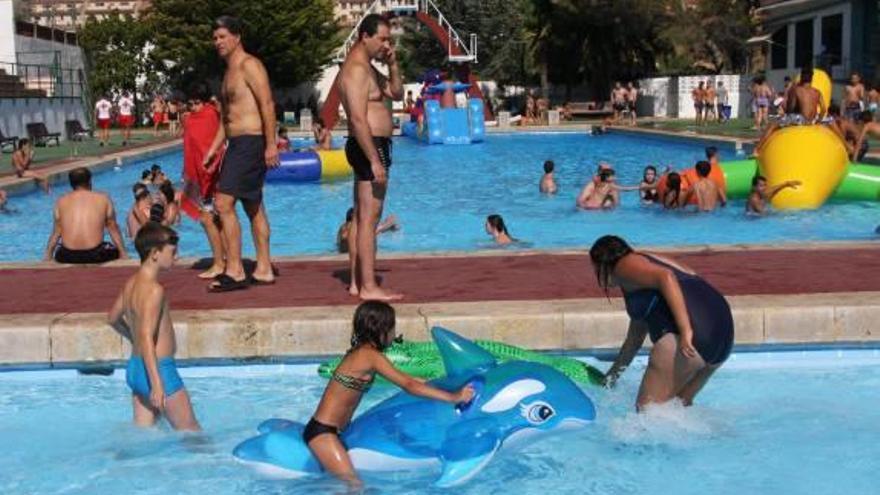 Las piscinas municipales registran 24.654 usuarios desde su apertura