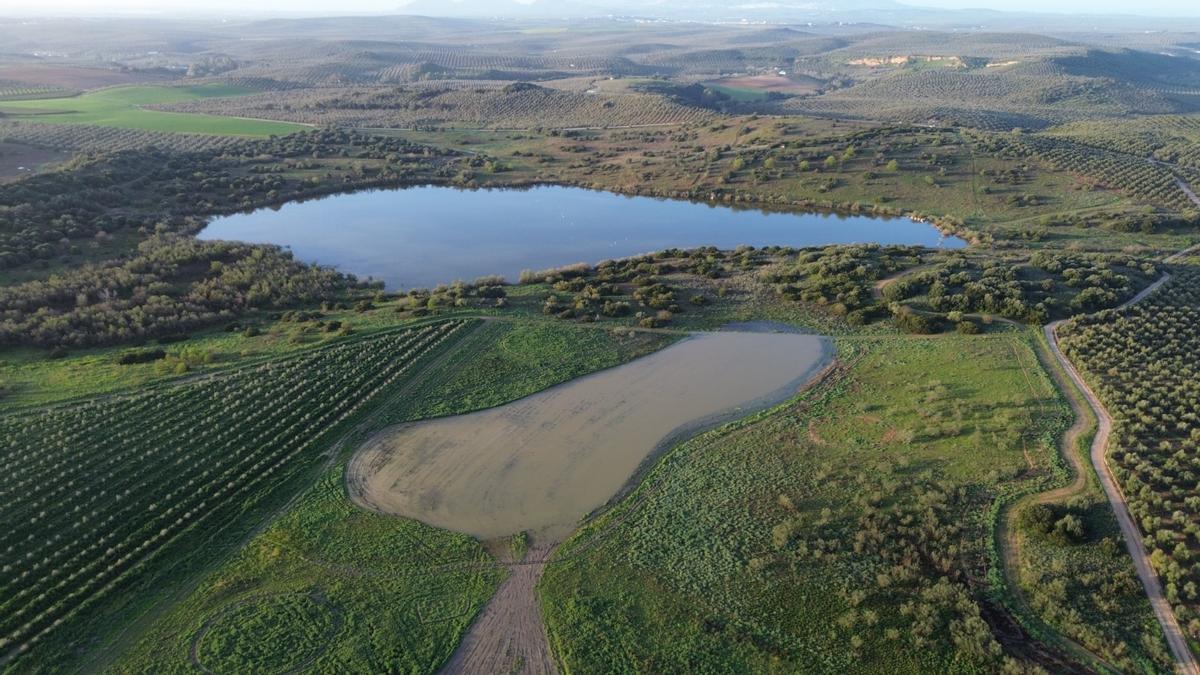 Así se ve la Laguna de Tíscar en Puente Genil tras las lluvias