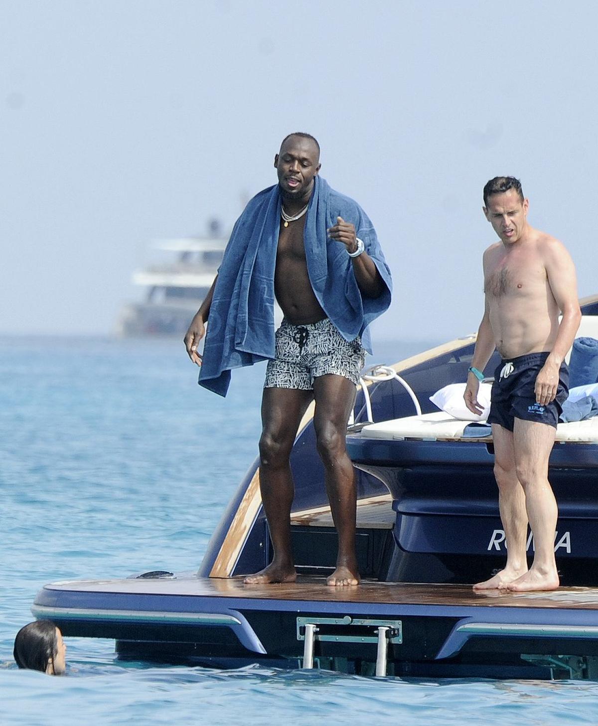 El exatleta jamaicano Usain Bolt disfruta del mar y la noche de Ibiza y Formentera