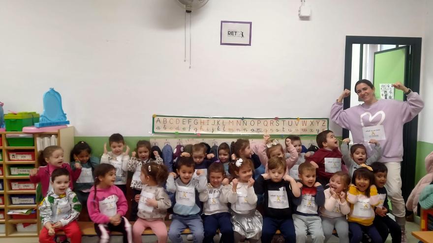 Una carrera en el colegio Andalucía de Córdoba recauda 2.630 euros contra el cáncer infantil