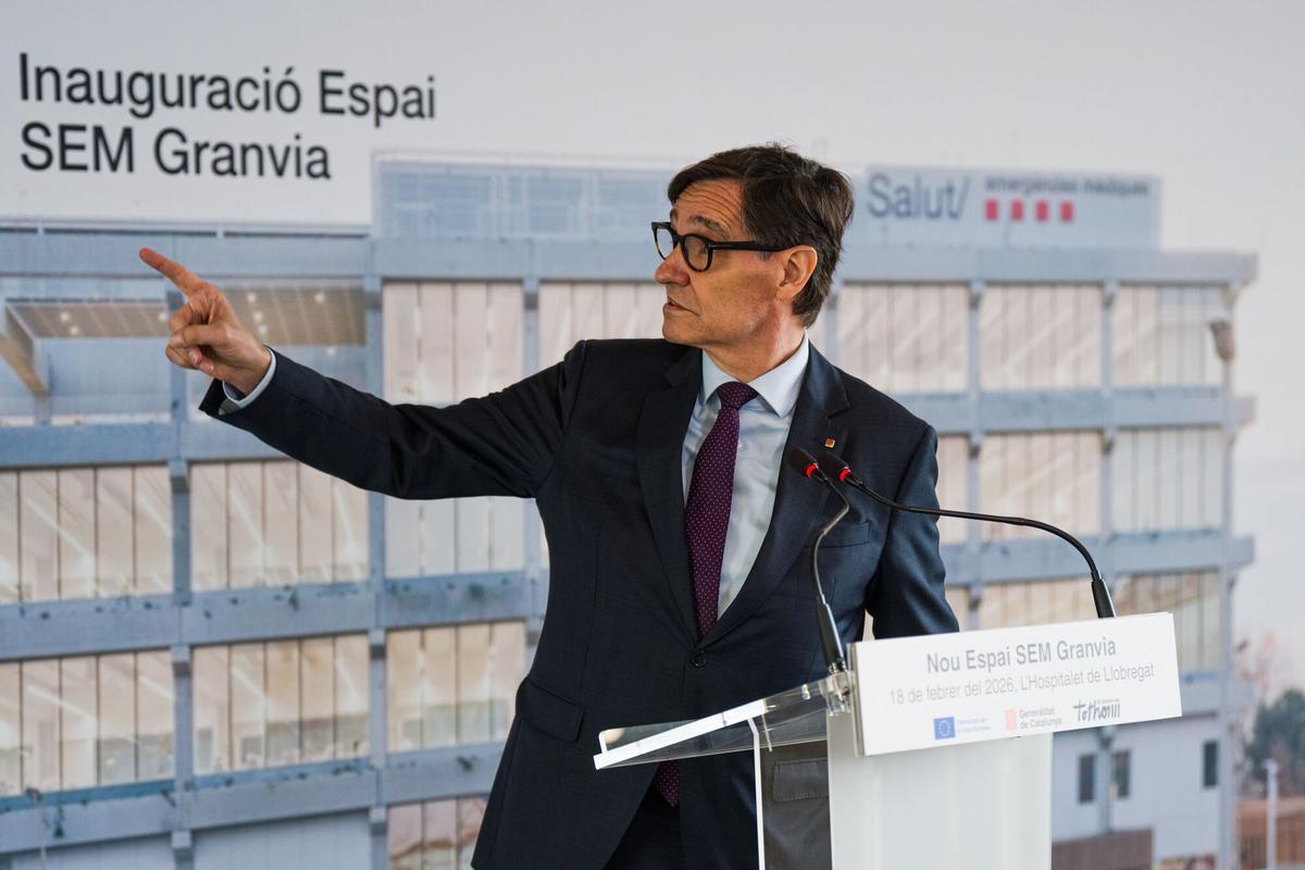 El presidente Salvador Illa, junto a Olga Pané y Núria Parlon, inaugura la nueva sede del Sistema d'Emergències Mèdiques (SEM), en L´Hospitalet de Llobregat