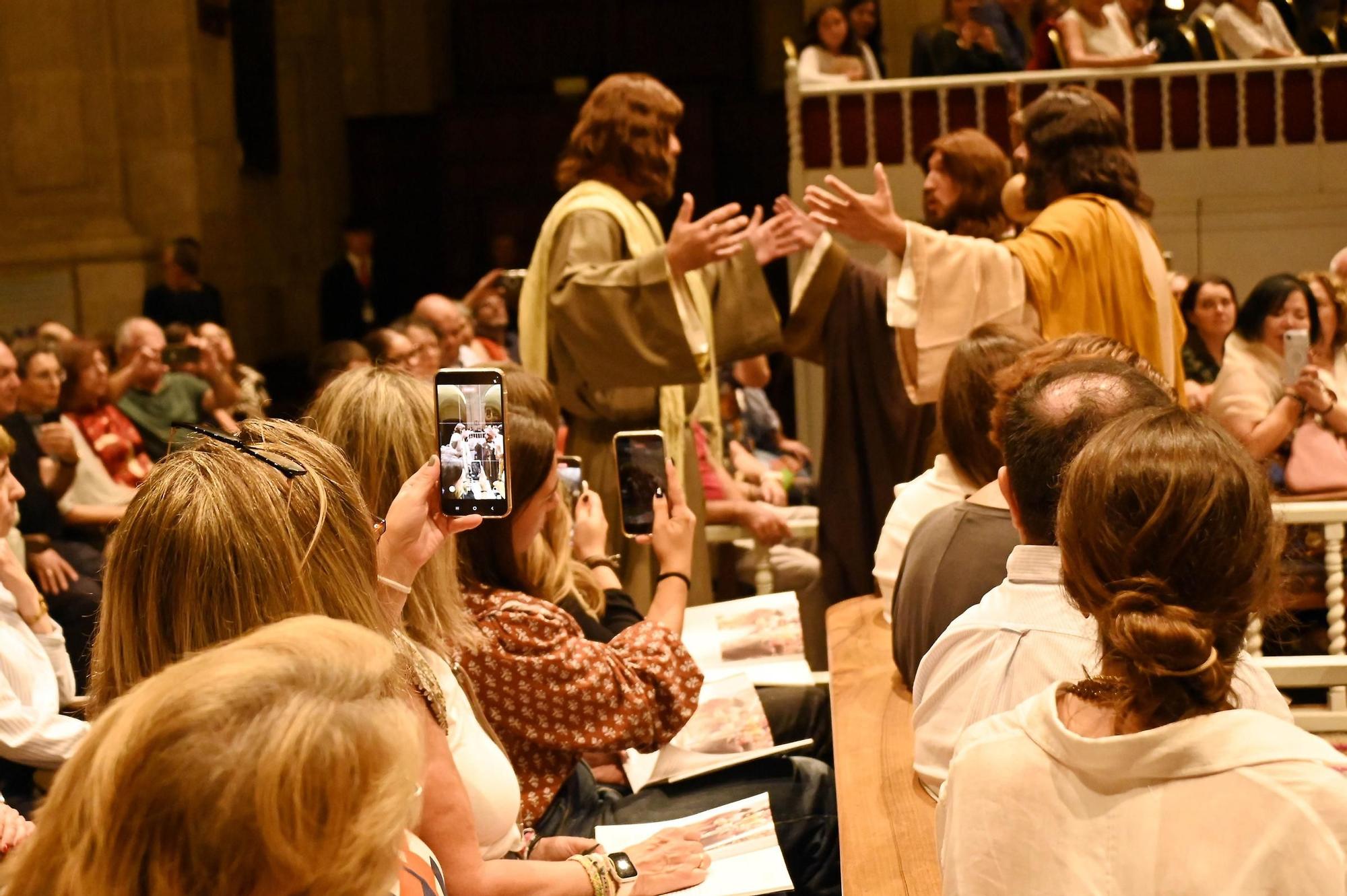 Representacion extraordinaria del misteri d'Elx