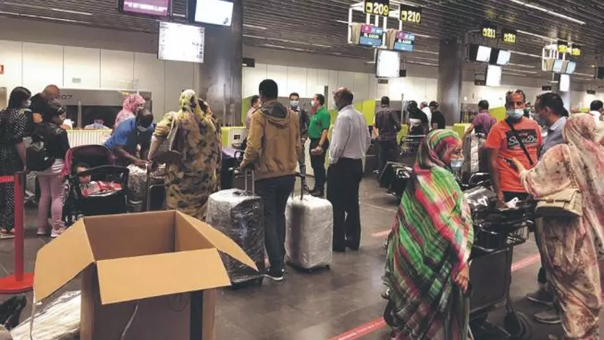 Marruecos repatría de las Islas a 160 residentes con la prueba PCR negativa