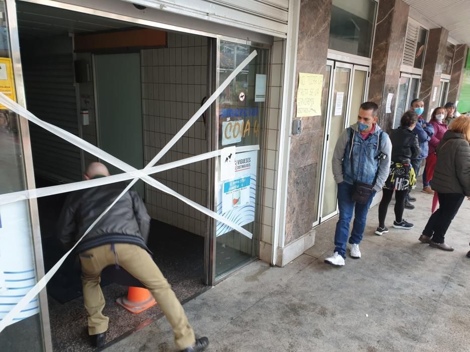 Desalojan un centro comercial en Vigo por un cortocircuito