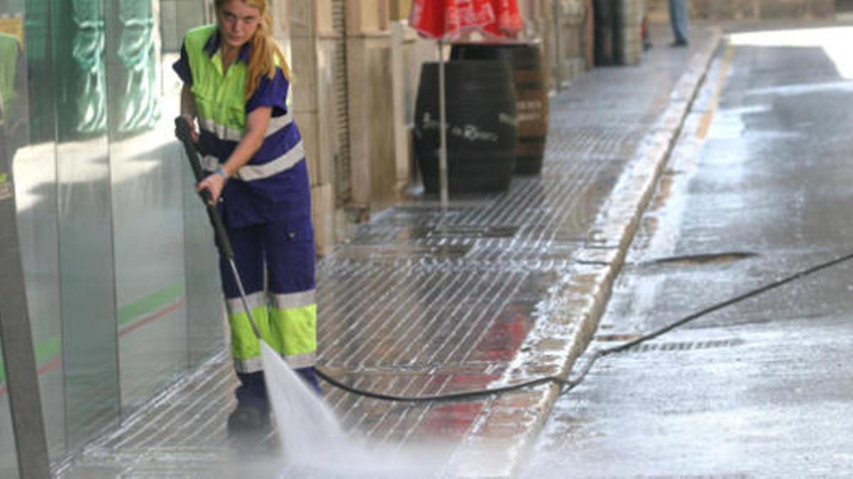 El agua regenerada se quiere utilizar para el baldeo de las calles.