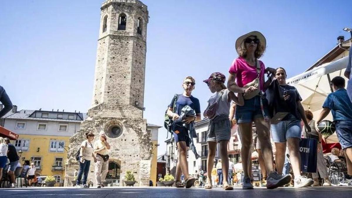 La plaça de Santa Maria de Puigcerdà
