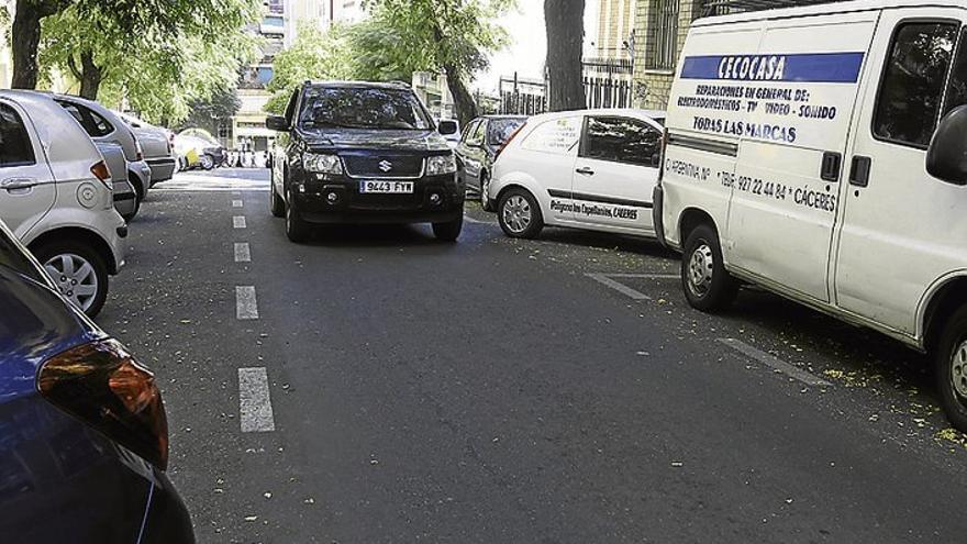 Los comerciantes de la calle Sanguino Michel rechazan el cambio de sentido de la vía