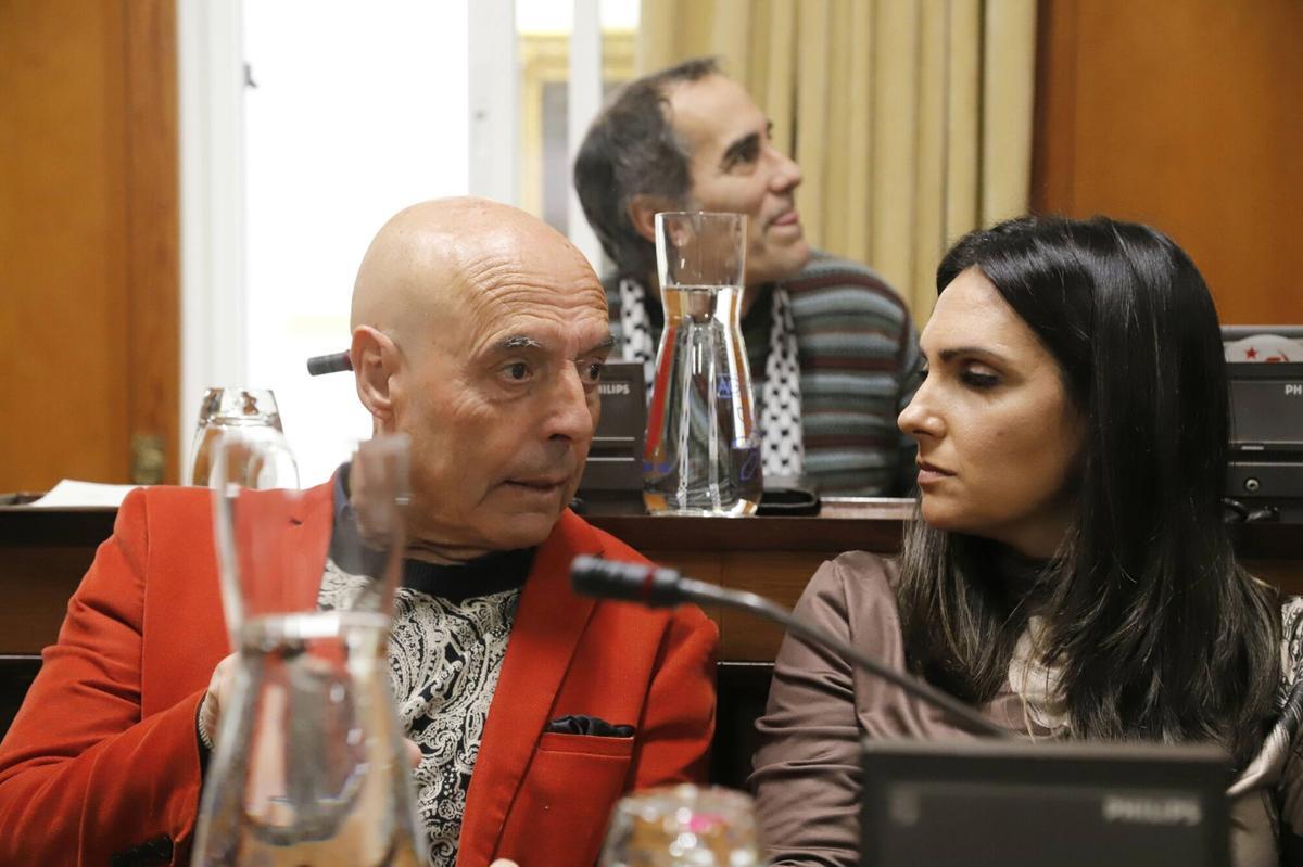 Los concelajes socialistas Antonio Hurtado y Mamen González