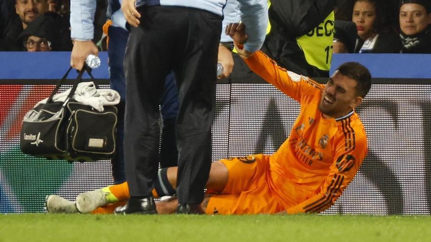 Dani Ceballos, tras lesionarse ante la Real Sociedad.