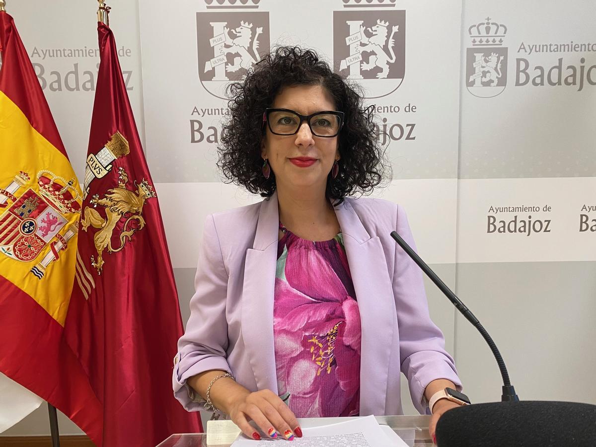 La portavoz socialista, Silvia González.