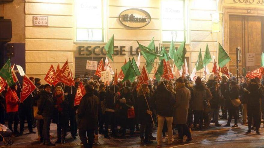 Las trabajadoras de Frutos Secos El Rincón se movilizan en Zaragoza