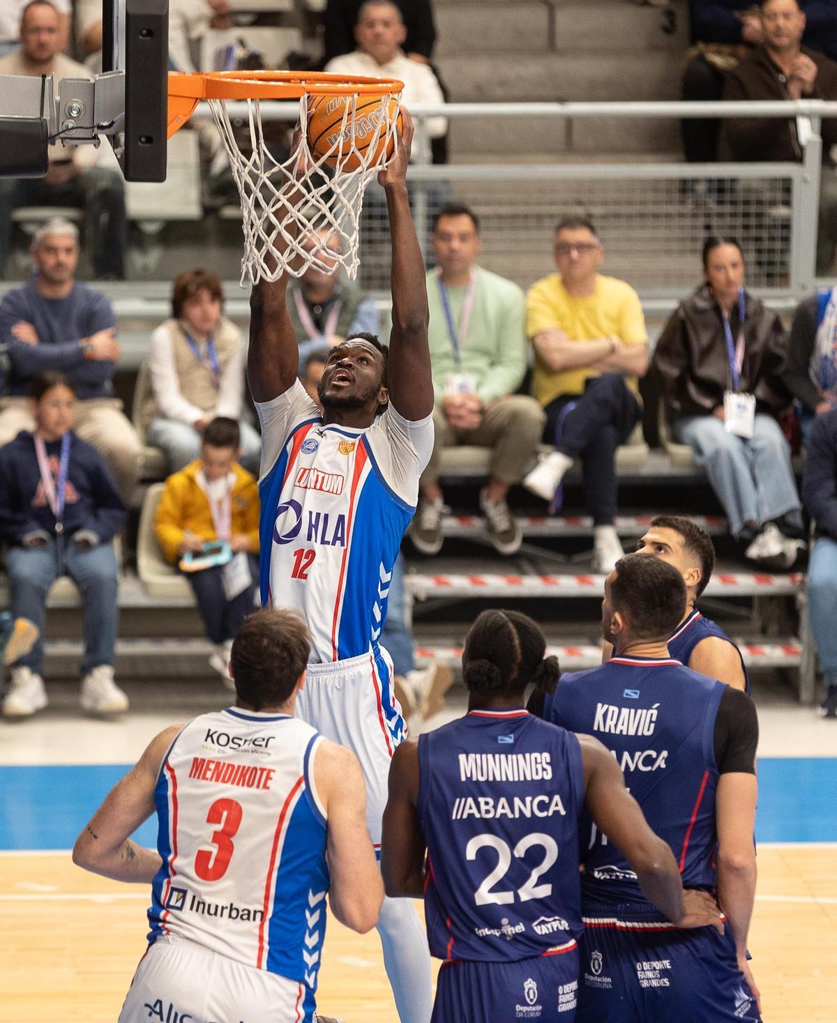 Derrota del Lucentum ante el Obradoiro
