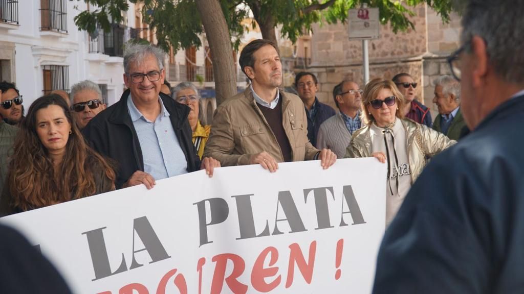 GALERÍA | Así han sido las protestas por el tren Ruta de la Plata en diferentes localidades extremeñas