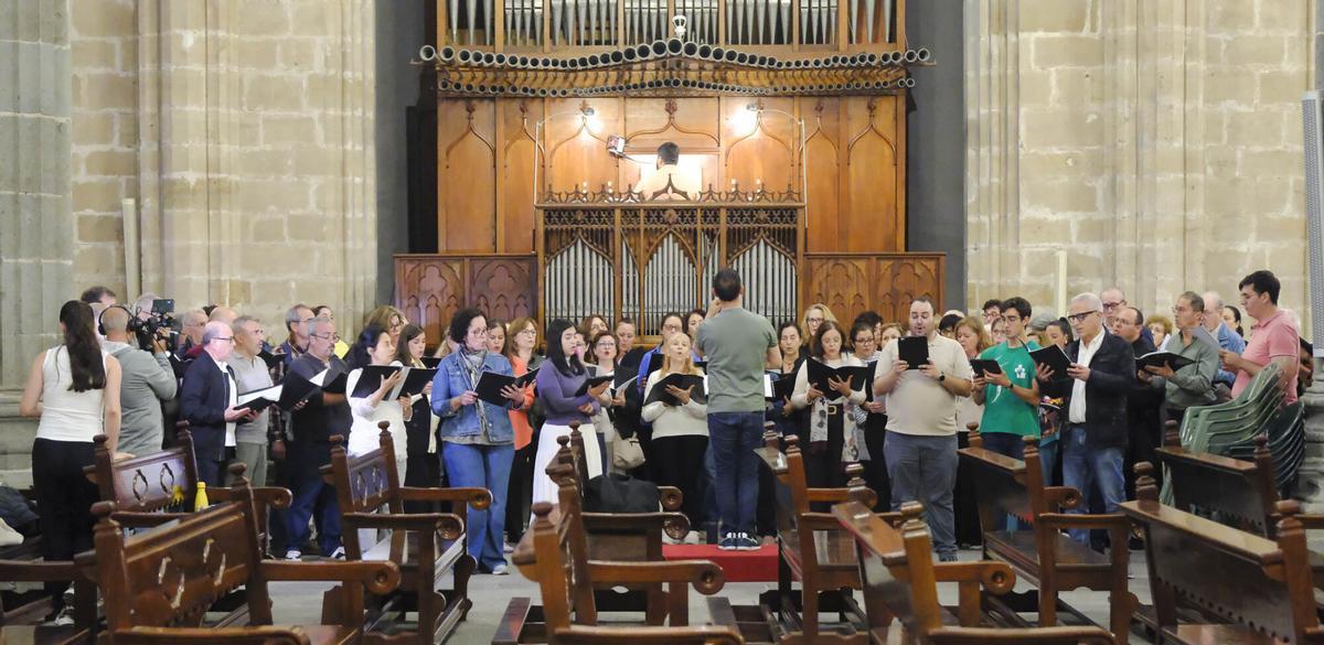 Ensayo del Coro que cantará a León XIV en la Catedral de Santa Ana Ensayo del Coro que cantará a León XIV en la Catedral de Santa Ana