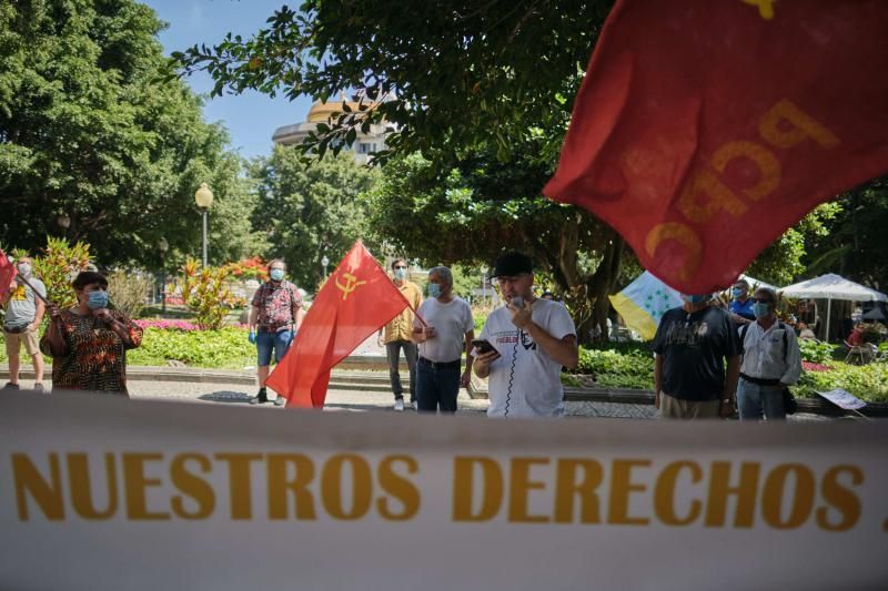 Manifestación de VOX en Santa Cruz de Tenerife  | 23/05/2020 | Fotógrafo: Andrés Gutiérrez Taberne