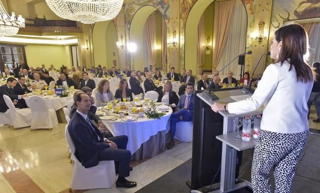 Ornella Chacón en el foro de la Cadena SER