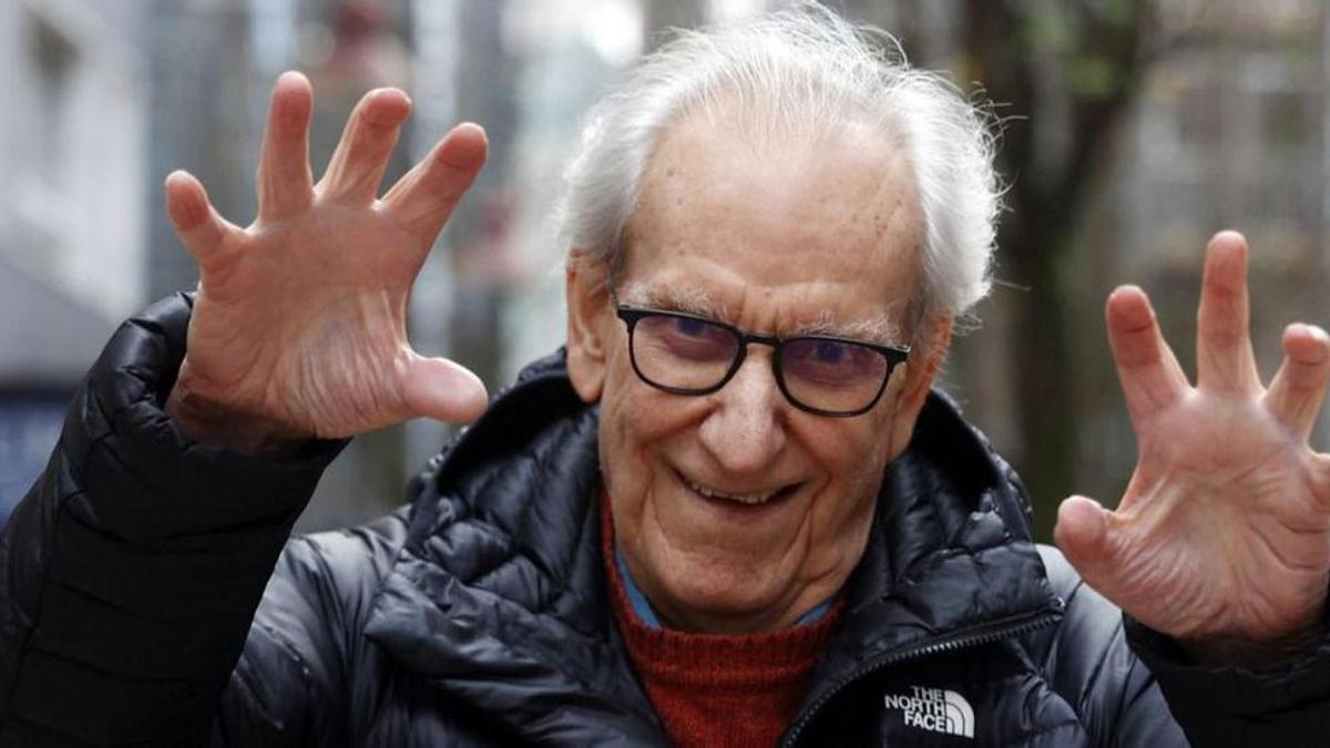 El maestro del cine ayer, minutos antes de su clase magistral en el Principal.
