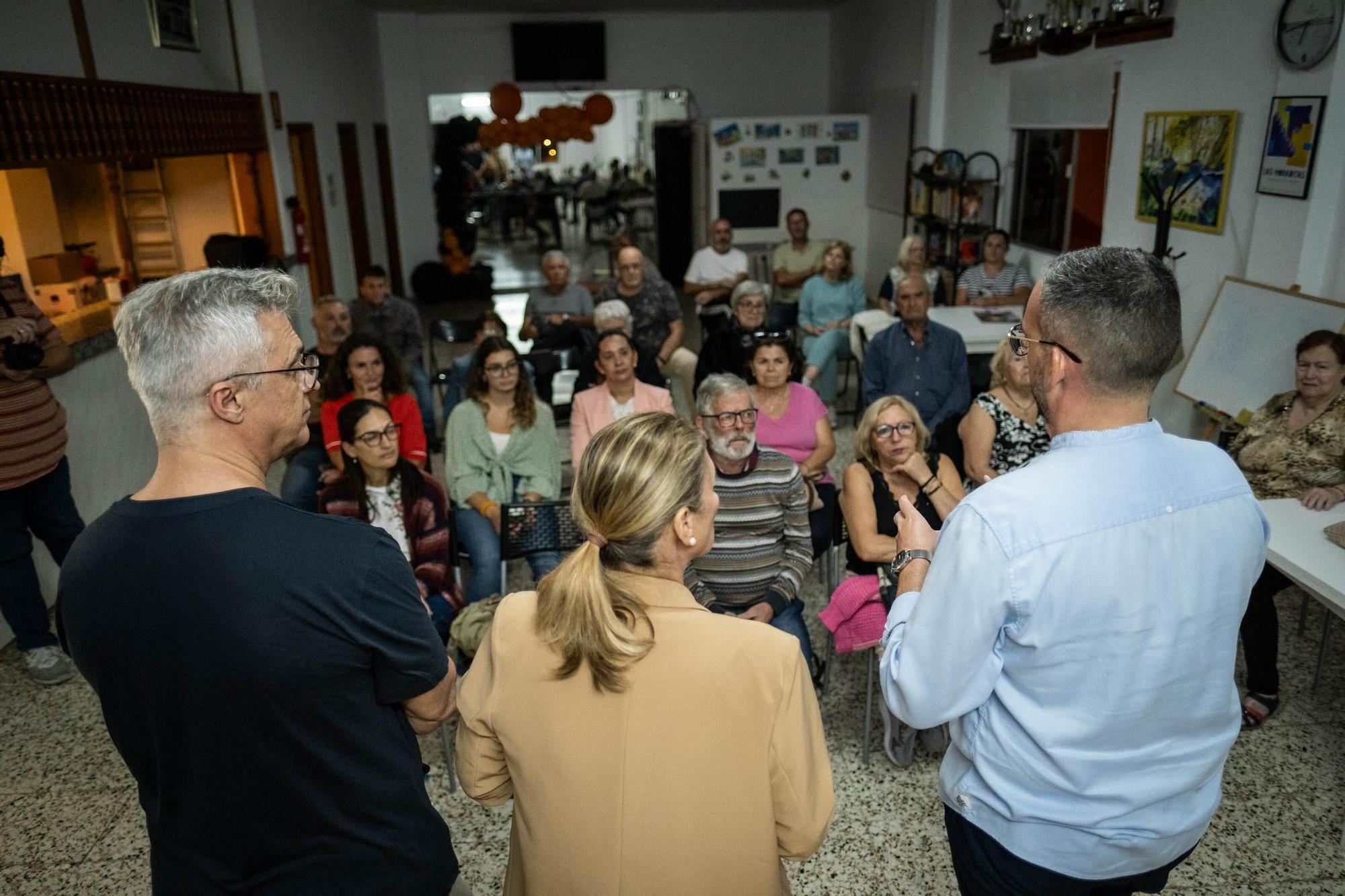 El concejal de Obras visita el barrio de Las Moraditas.