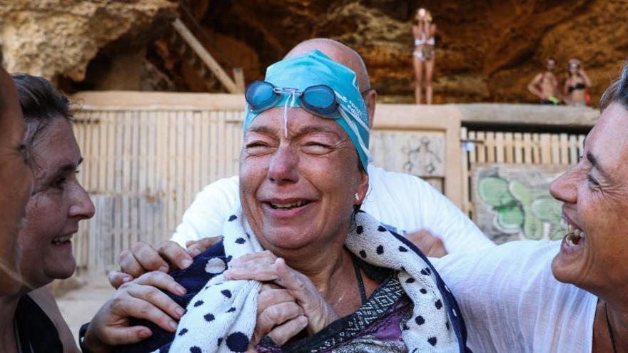 Tita Llorens cruzará a nado la distancia entre Formentera e Ibiza en favor de la infancia hospitalizada