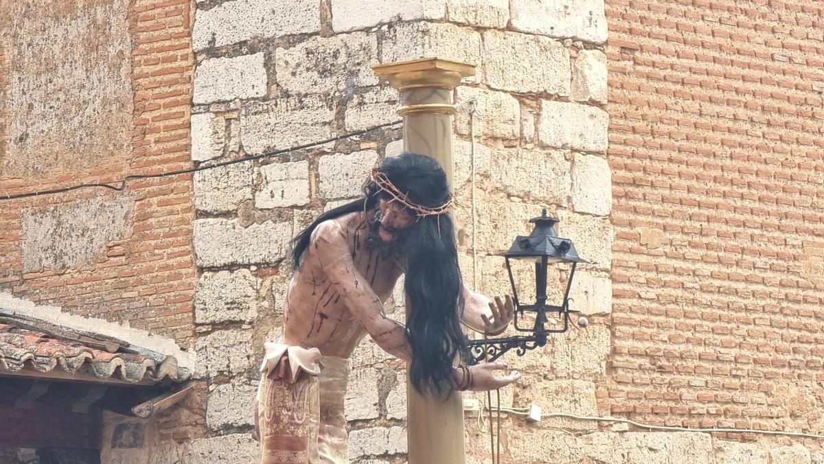 GALERÍA | Un primer domingo de mayo marcado por la devoción en Toro GALERÍA | Un primer domingo de mayo marcado por la devoción en Toro