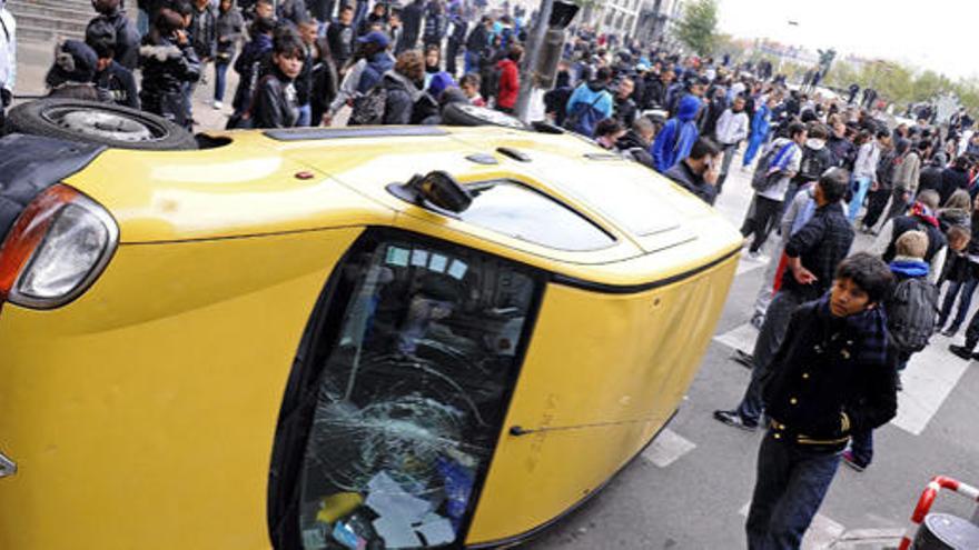 Las protestas en Francia se extienden por todo el país.