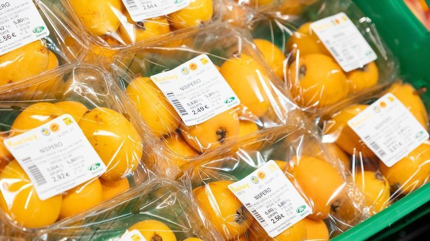Mercadona prevé comprar 830 toneladas de nísperos cultivados en Alicante este año
