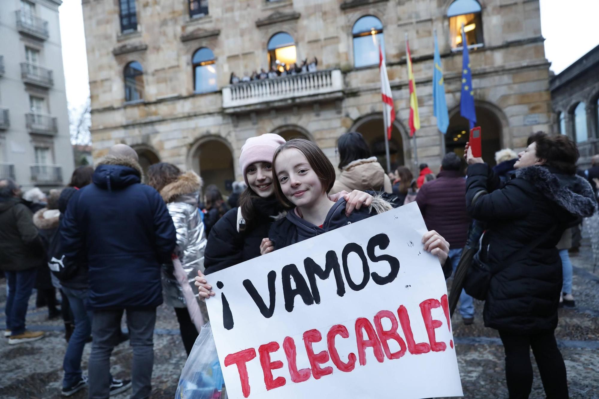 La recepción en el Ayuntamiento a las jugadoras del Telecable Gijón, en imágenes