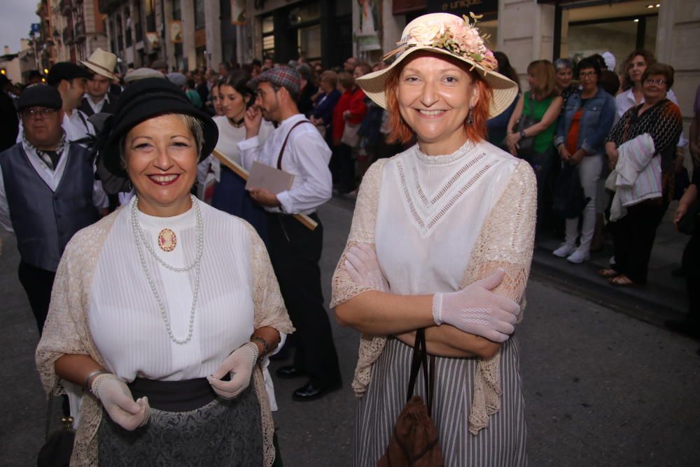 Primeros actos de la III Feria Modernista de Alcoy