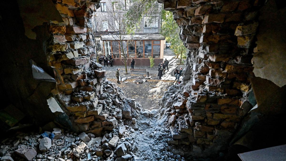 Daños materiales tras un ataque del Ejército de Rusia contra la provincia de Zaporiyia, situada en el sur de Ucrania.