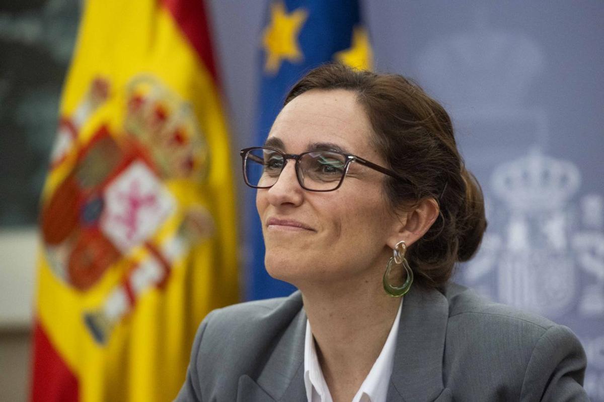 La ministra Mónica García