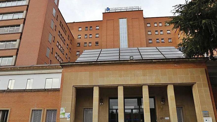 L&#039;entrada de l&#039;hospital Josep Trueta.