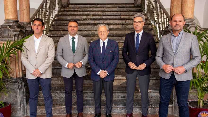 Las diputaciones de Córdoba y Granada se alían para exigir la autovía Badajoz-Córdoba-Granada